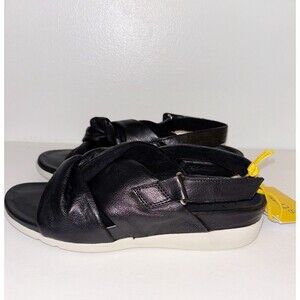 Strive Tahiti II Black Leather Sandals Size 8 Orthotic Support